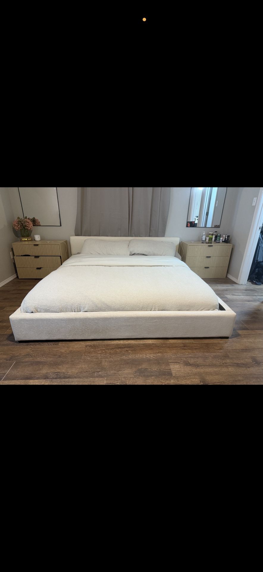 Bed Frame 