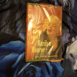Marilyn Monroe Book "Will Acting Spoil"