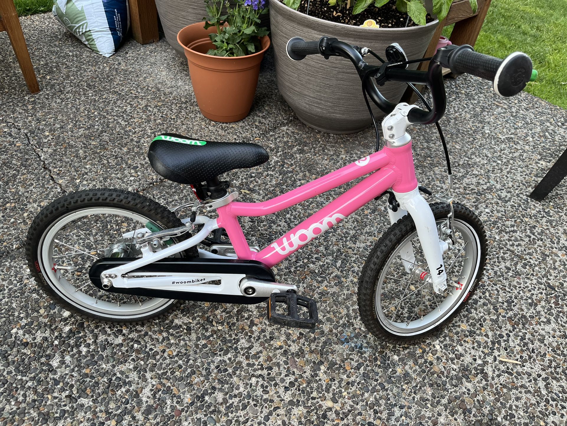 Rare Pink Woom 2 Kids Bike