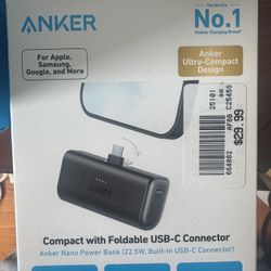 Anker Power Bank Foldable USB-c Port 