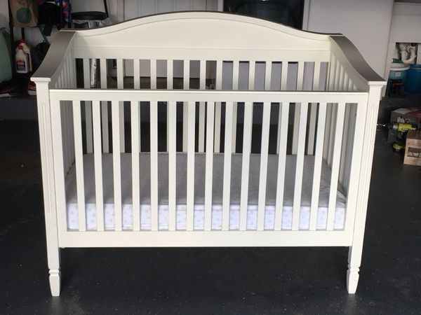 Pottery Barn Madison 3 In 1 Convertible Crib For Sale In Miramar