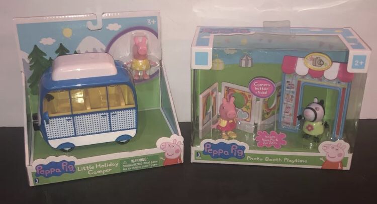 PEPPA PIG PEPPA PIG PHOTO BOOTH PLAYTIME AND LITTLE CAMPER HOLIDAY PLAYSETS New