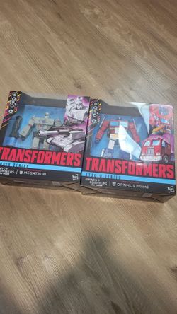 Transformers: Megatron, Optimus Prime: Battle Damaged