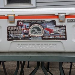 Igloo Super Duty 120qt Insulated Cooler