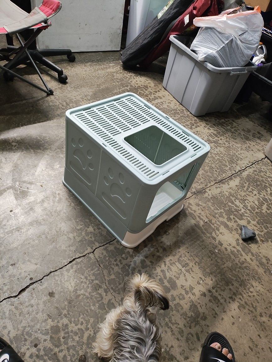 Litter Box Almost New