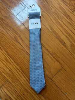 NWT DKNY men’s tie