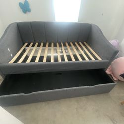 Twin Day Bed