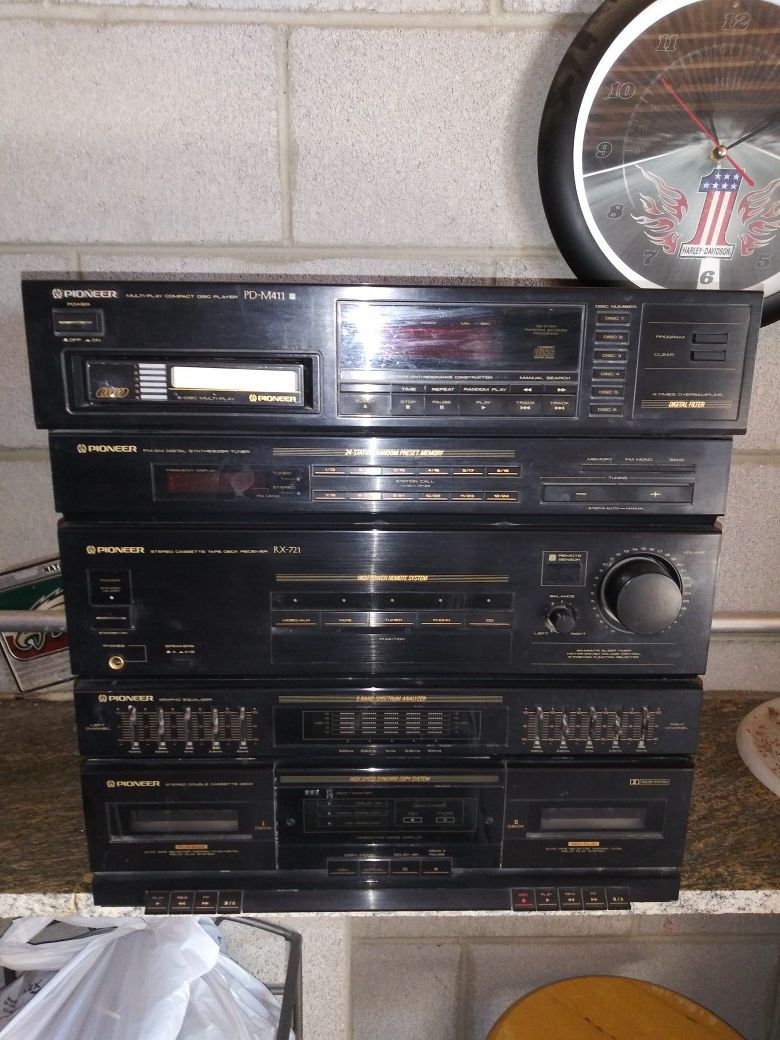 Pioneer stereo receiver cd player cassette player