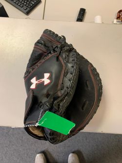 Under armor youth Softball catchers mitt