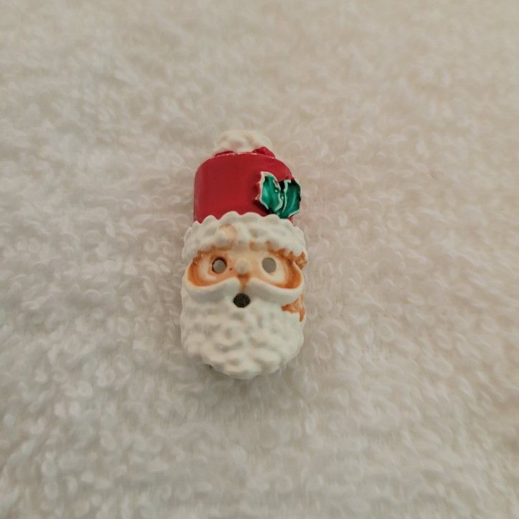 Vintage Metal Santa Claus Lapel Pin - 1.25" (3 cm)