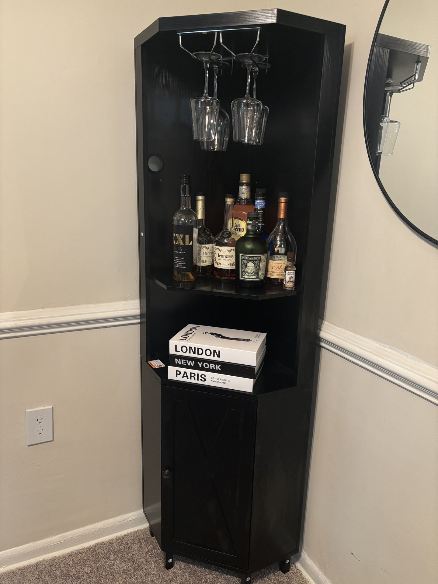 Corner Bar Stand