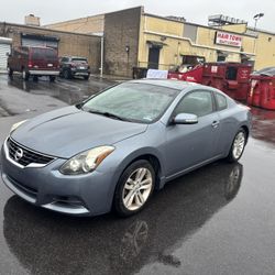2010 Nissan Altima Coupe