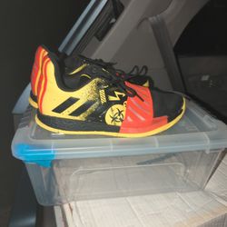 Adidas Basketball Shoes  James Hardin Vol 3