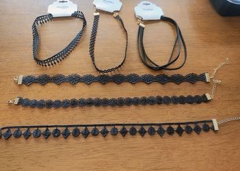 Choker Necklaces