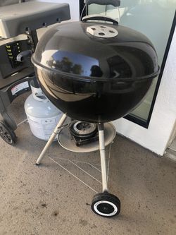 Weber charcoal grill