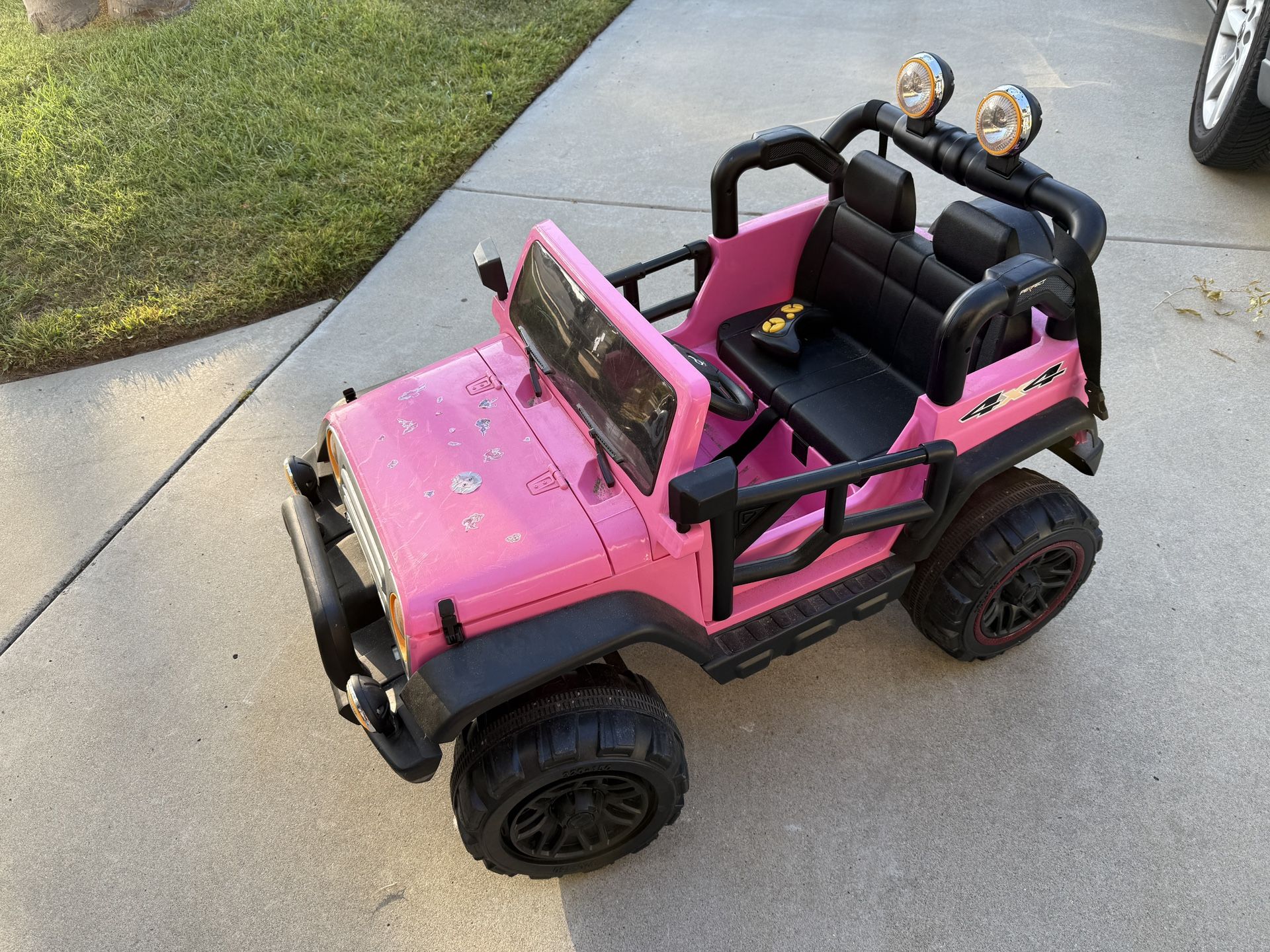 Kids Ride On Jeep Free