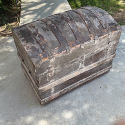 Antique Steam Chest Trunk, Vintage, Rare Wheels