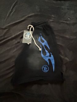 Hell star shorts