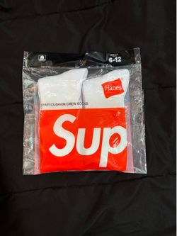 Supreme socks