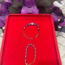 Bracelet (New)(firm on Price)(no Lower Price)(10 For each Or 15 For both 