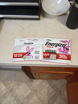 🔥 🔥 (2) Energizer Max Batteries - 24 Pack 🔥🔥