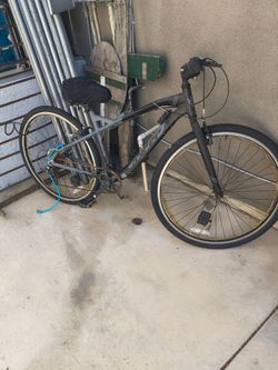 Trek Hybrid Commuter Bike