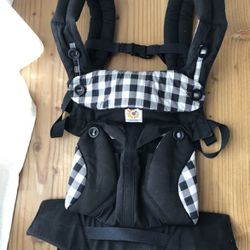 Baby carrier