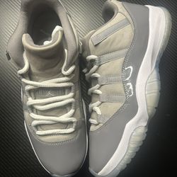Jordan 11 Low Cool Grey Size 10 Used