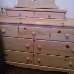 Really Nice Dresser,hand Painted Perfect For Any Girls Room..