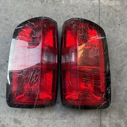 15-22 Chevy Colorado Red Lens Taillights OEM Style