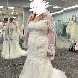 Wedding Dress 