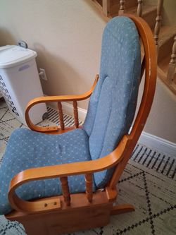 Rocking chair