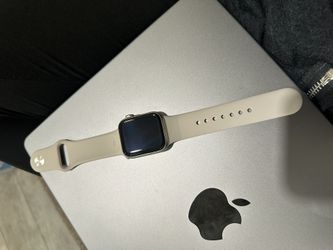 Apple Watch SE 40 mm