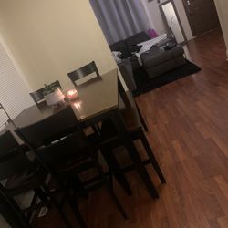 Kitchen Table 