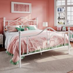Queen Size Bed Frame with Headboard,Metal Bed Frame with Butterfly Pattern Design Headboard & Footboard,No Box Spring Needed,Easy Assembly,White