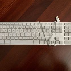 Apple Keyboard 
