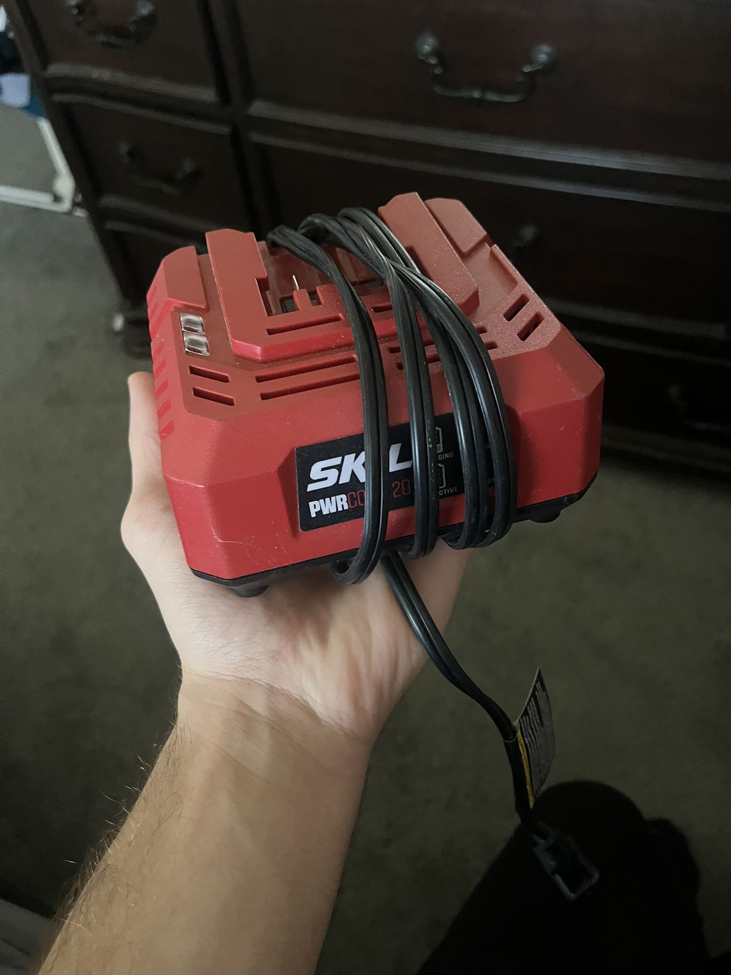 SKIL charger 