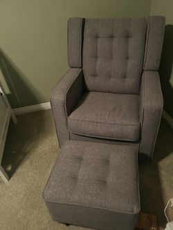 Swivel Rocking Chair 