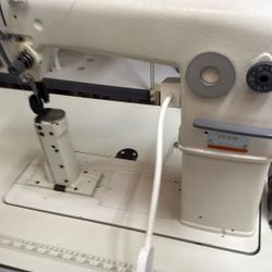 Post Bed Walking Foot Sewing Machine 