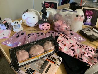 Halloween decor