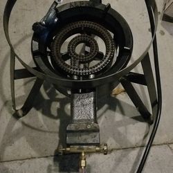 Outdoor Burner  Uses Propane gas 