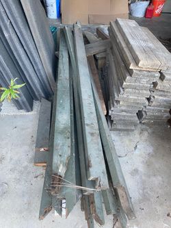 FREE Used Wood, paint samples and piping
