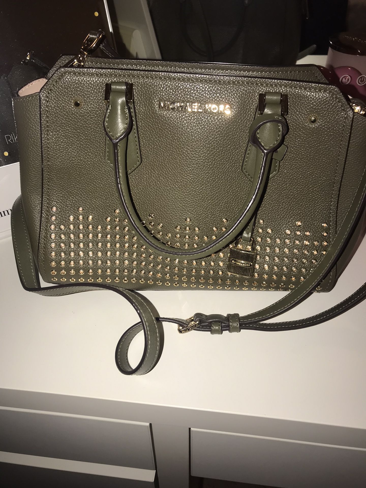 NWT MICHAEL KORS HAYES Medium Leather Messenger Bag, 