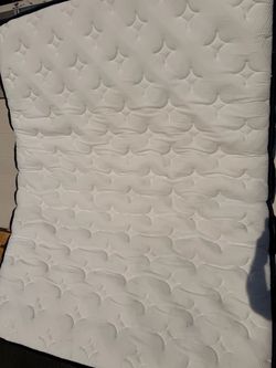 Used full size White  Mattress