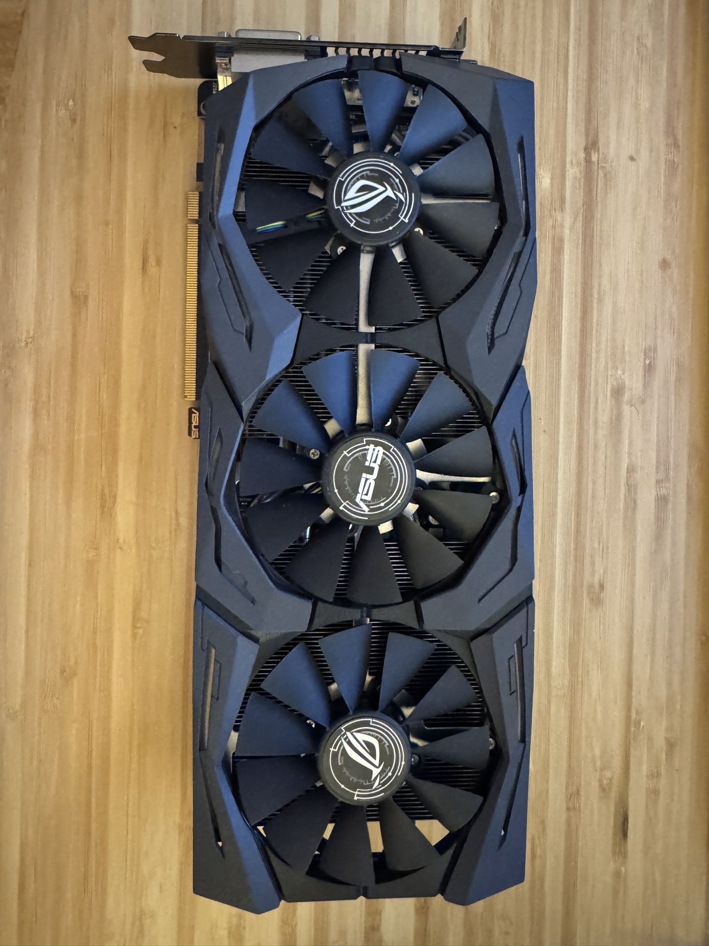 ASUS ROG Strix RX580 8GB GDDR5 Graphics card