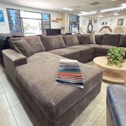 (ANY COLOR) Brand New Slate Chenille Sectional Set 