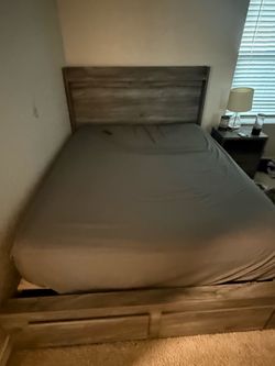 Bedroom set