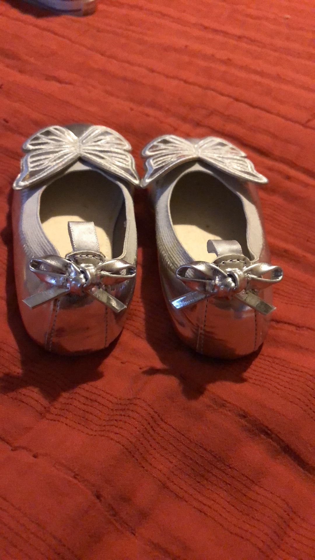 Gap and genuine kids 2 pairs