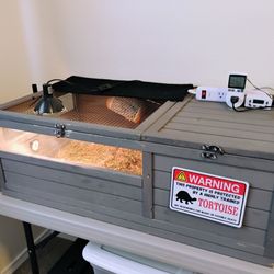 Tortoise Or Small Animal Box/Habitat With Heat, Light & Thermostat, Timer &  Accessories. 
