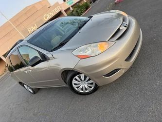 2010 Toyota Sienna